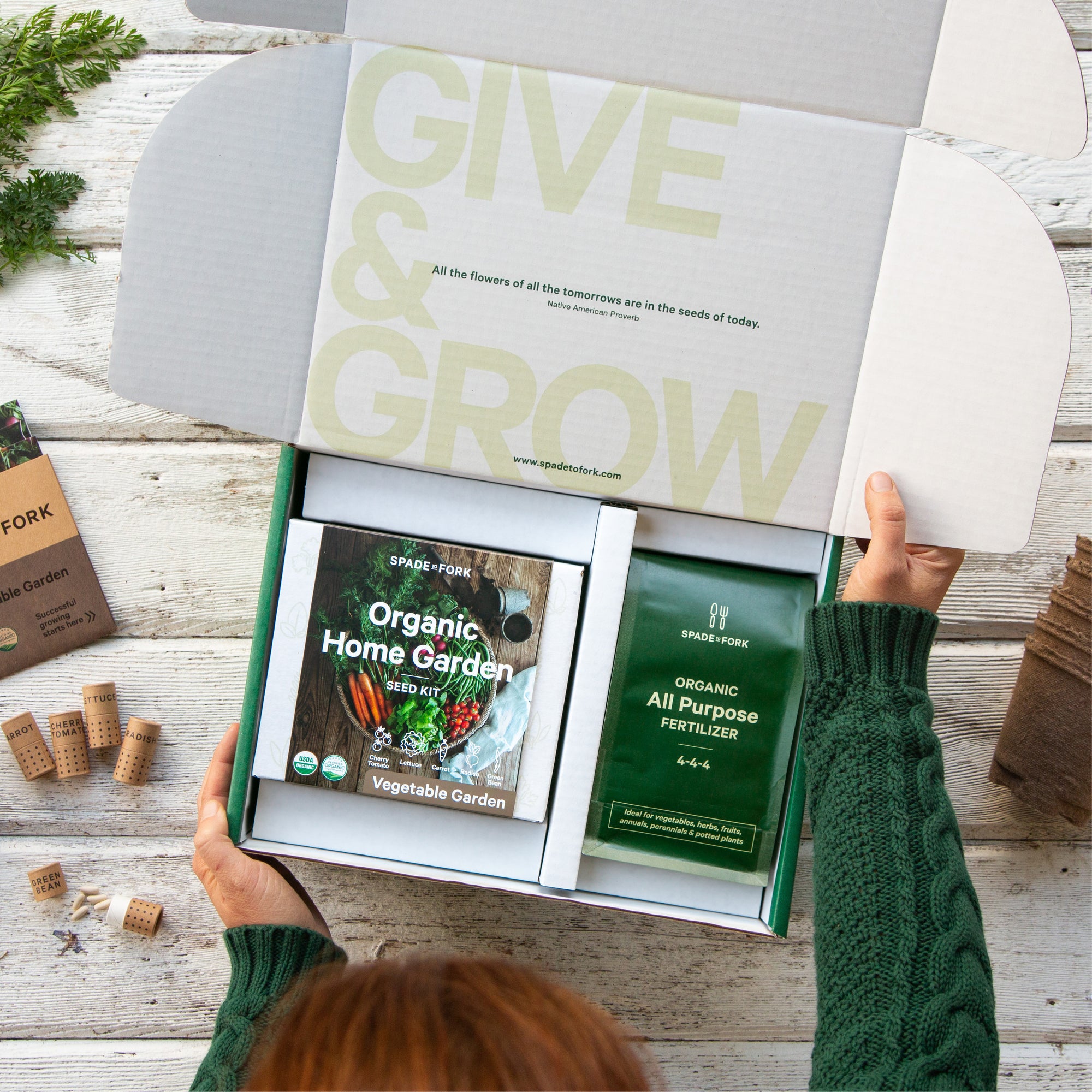 Gift Box Set - Vegetable Garden Kit + All Purpose Fertilizer